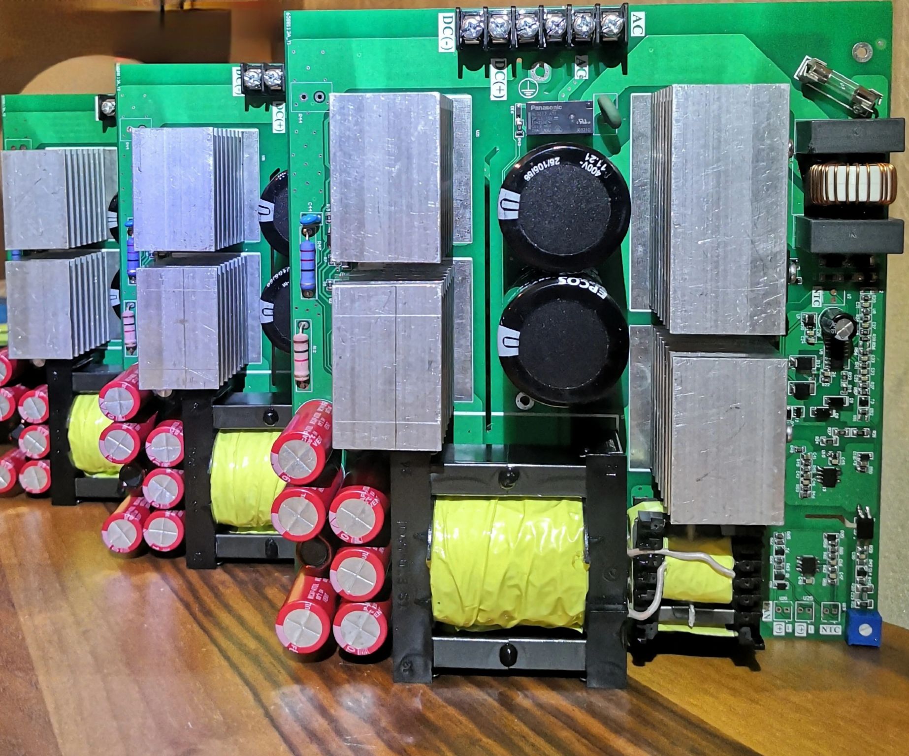 Yarım Köprü LLC Dönüştürücü